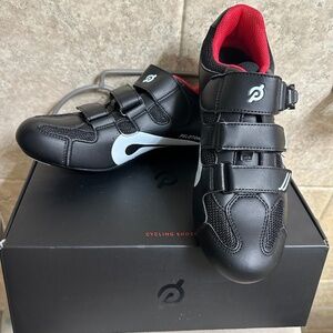 Brand New Size 40 Women’s Peloton Shoes